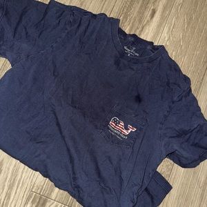 Vineyard vines top